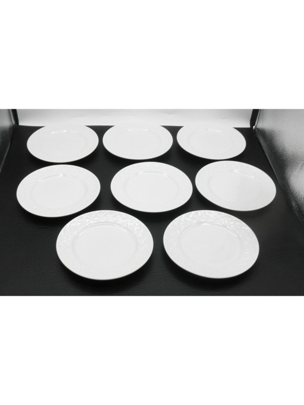 Picnic by Oneida 6 Inch Bread and Butter Plates Set of 8 Pattern Code: ONEPIC